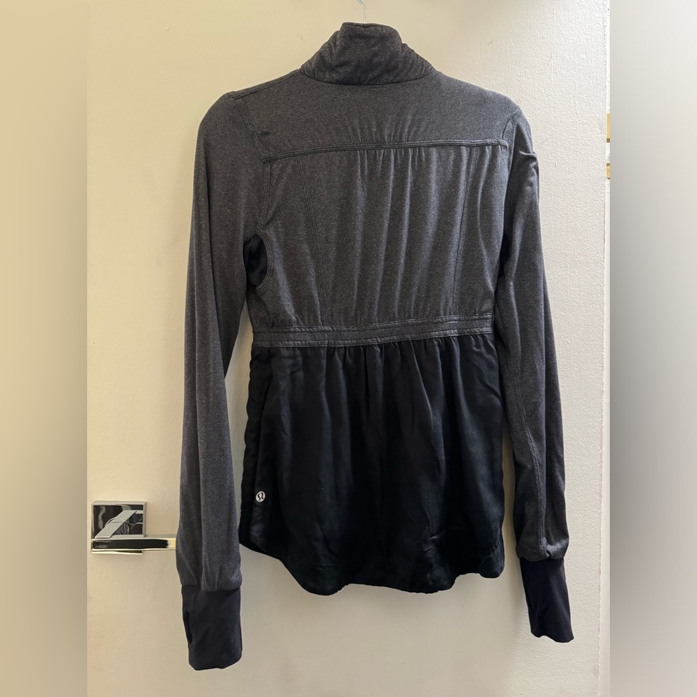 Lululemon Reversible Jacket - Picture 6 of 10